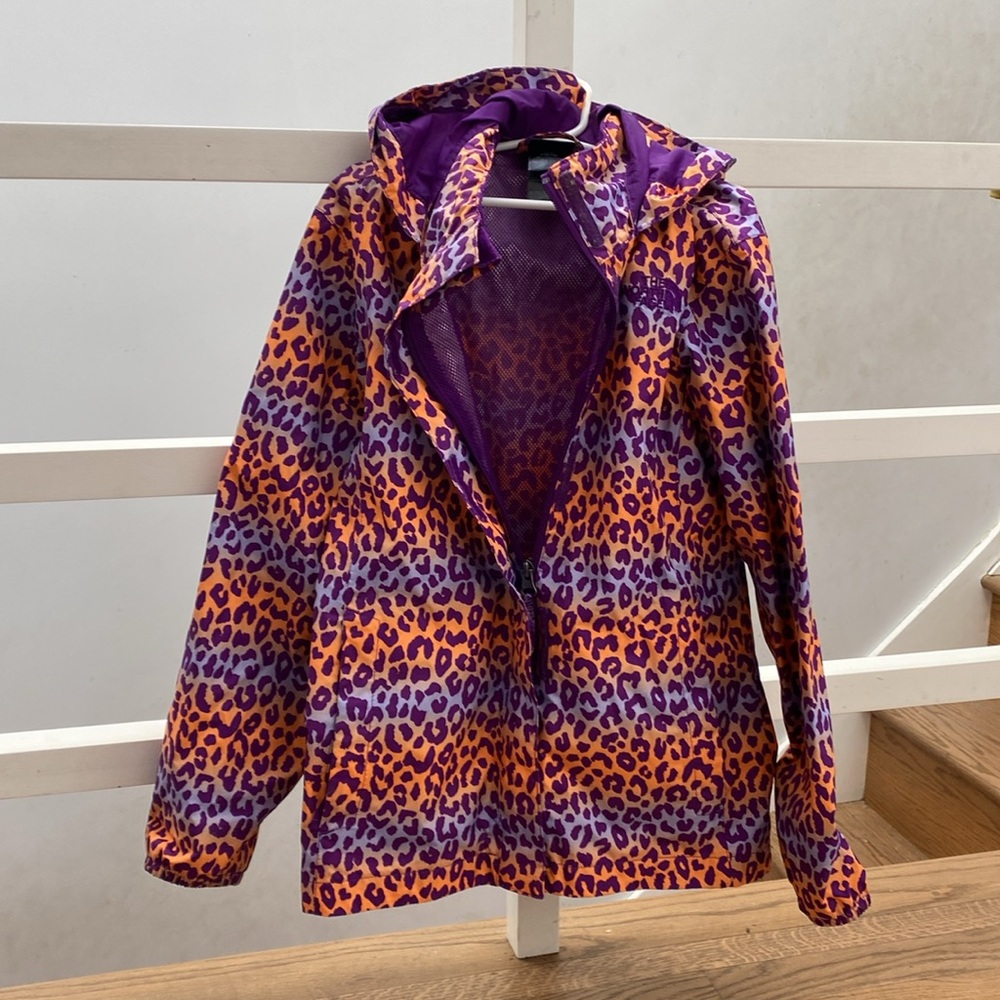 The North Face cheetah purple wind breaker mesh liner Hood. 10/12 girl youth
